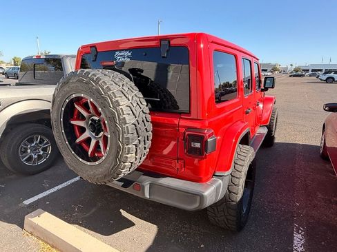 Used 2020 Jeep Wrangler Unlimited Sahara AWD/4WD image 5