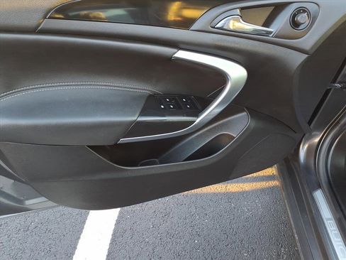 Used 2011 Buick Regal CXL w/ RL4 Preferred Equipment Group image 10