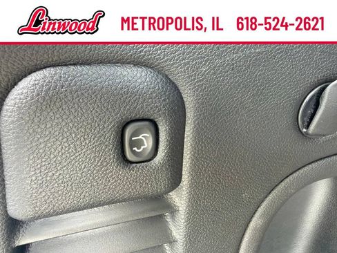 Used 2021 Jeep Grand Cherokee Laredo X AWD/4WD image 12