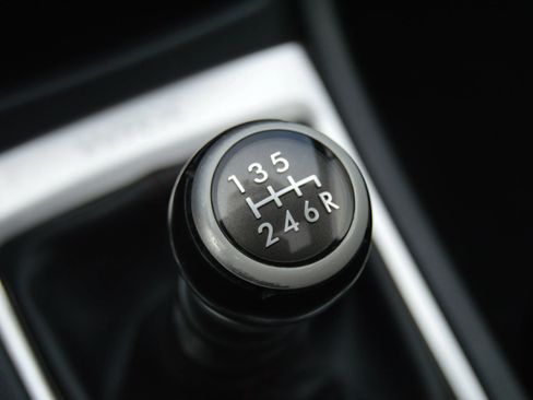 Used 2015 Subaru WRX Premium AWD/4WD image 16