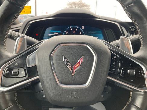 Used 2021 Chevrolet Corvette Stingray Preferred Cpe w/ Z51 Performance Package image 19