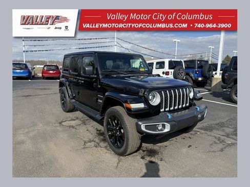 Used 2023 Jeep Wrangler Unlimited Sahara image 1