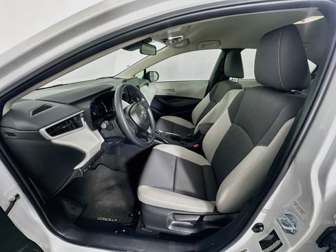 Used 2026 Toyota Corolla LE FWD image 13
