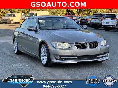 Used 2011 BMW 328i Convertible image 2