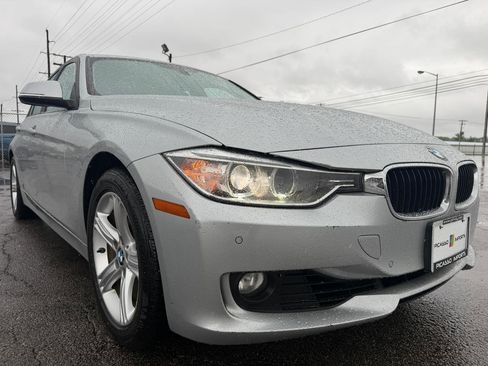 Used 2013 BMW 328i Sedan RWD image 11