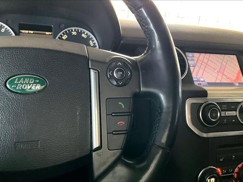 Used 2011 Land Rover LR4 HSE image 24