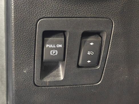 Used 2019 Ford F150 Lariat AWD/4WD image 14