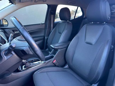 Used 2021 Buick Encore GX Select w/ Advanced Technology Package image 5