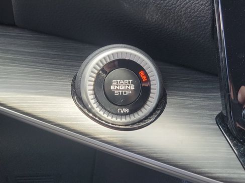 Used 2024 Jeep Wagoneer Series III image 26