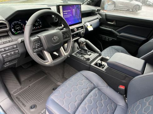 New 2026 Toyota 4Runner 4WD image 10