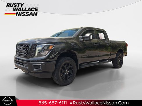 Certified 2019 Nissan Titan SV w/ SV Convenience Package AWD/4WD image 1