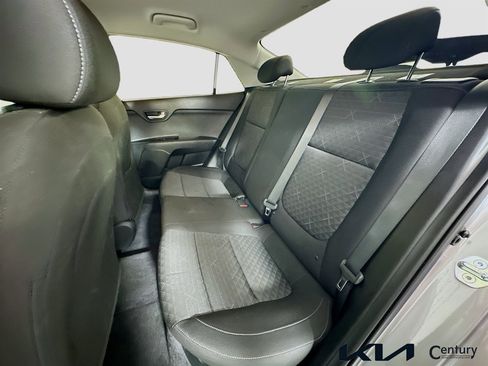 Used 2023 Kia Rio S image 22