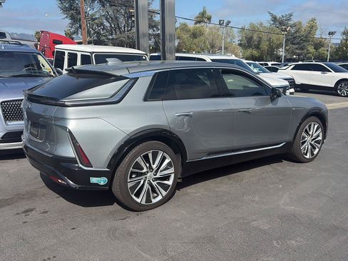 Used 2024 Cadillac Lyriq Luxury w/ Nappa Leather Package RWD image 3