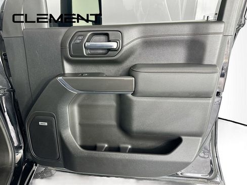 Used 2021 GMC Sierra 3500 AT4 w/ AT4 Premium Plus Package image 37