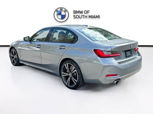 Certified 2023 BMW 330e w/ Driving Assistance Package image 5
