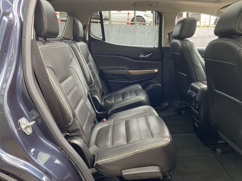 Used 2018 GMC Acadia Denali w/ Technology Package AWD/4WD image 17