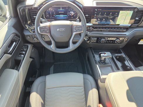 New 2026 Chevrolet Silverado 1500 ZR2 AWD/4WD image 9