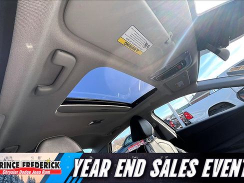 Used 2025 Hyundai Elantra Limited image 20