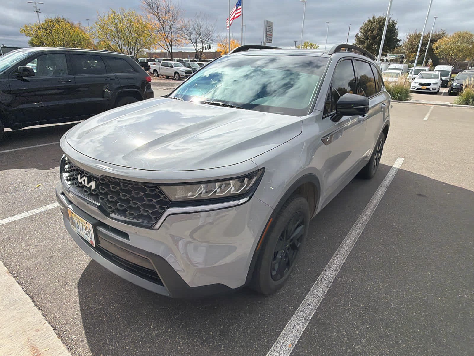 Used 2023 Kia Sorento S w/ Panoramic Sunroof Package AWD/4WD image 8