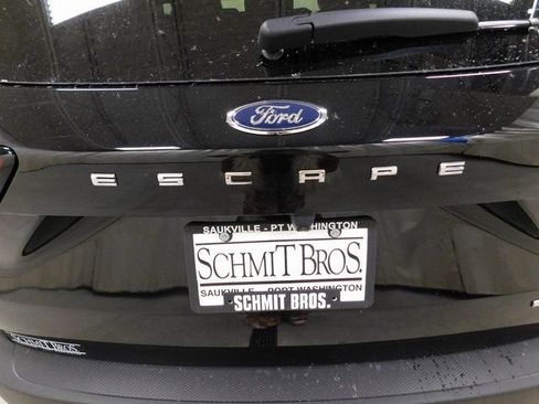 New 2026 Ford Escape ST-Line w/ Tech Pack #1 image 13