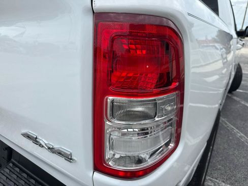 Used 2019 RAM 1500 Big Horn AWD/4WD image 70