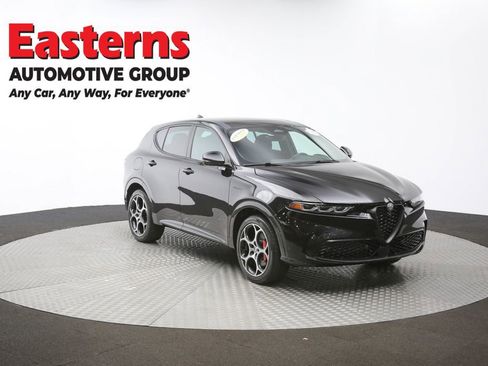 Used 2024 Alfa Romeo Tonale Veloce w/ Active Assist Package image 47