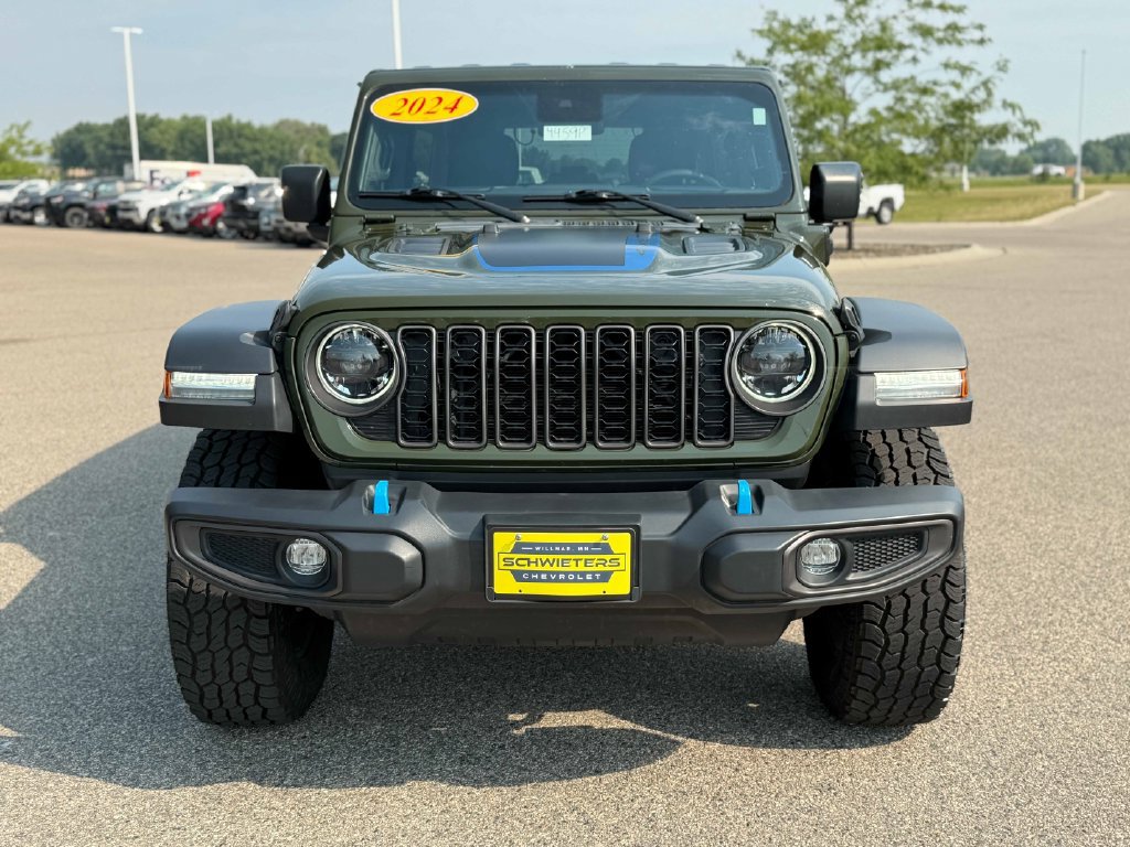 Used 2024 Jeep Wrangler Unlimited Rubicon 4xe AWD/4WD image 2