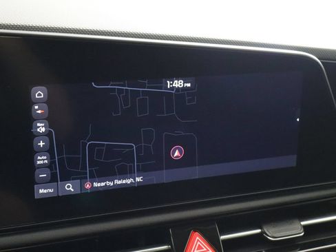 Used 2024 Kia Niro Wind FWD image 35