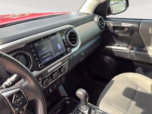 Used 2021 Toyota Tacoma SR5 AWD/4WD image 24