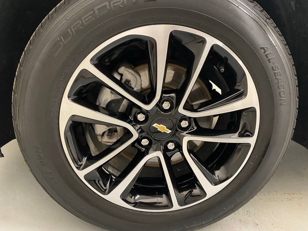 Used 2025 Chevrolet TrailBlazer LT AWD/4WD image 27