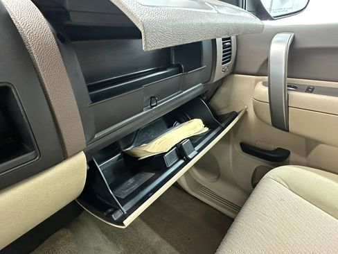 Used 2013 GMC Sierra 1500 SLE w/ Power Tech Package image 28