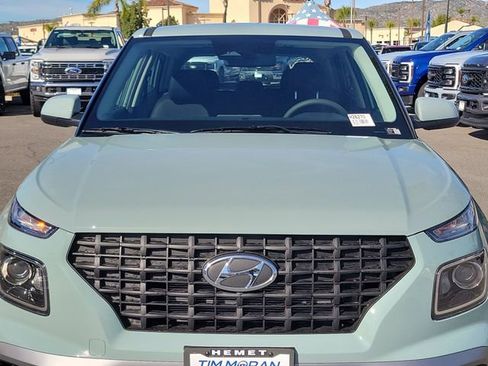 New 2026 Hyundai Venue SE image 21