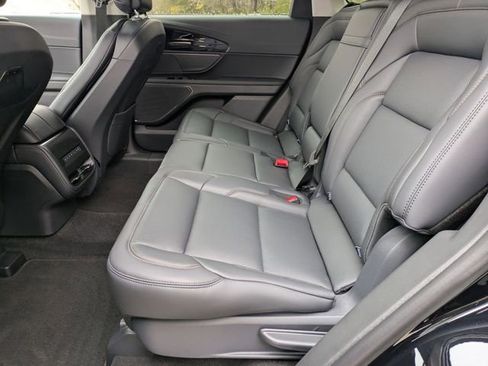 New 2026 Lincoln Nautilus Premier image 19