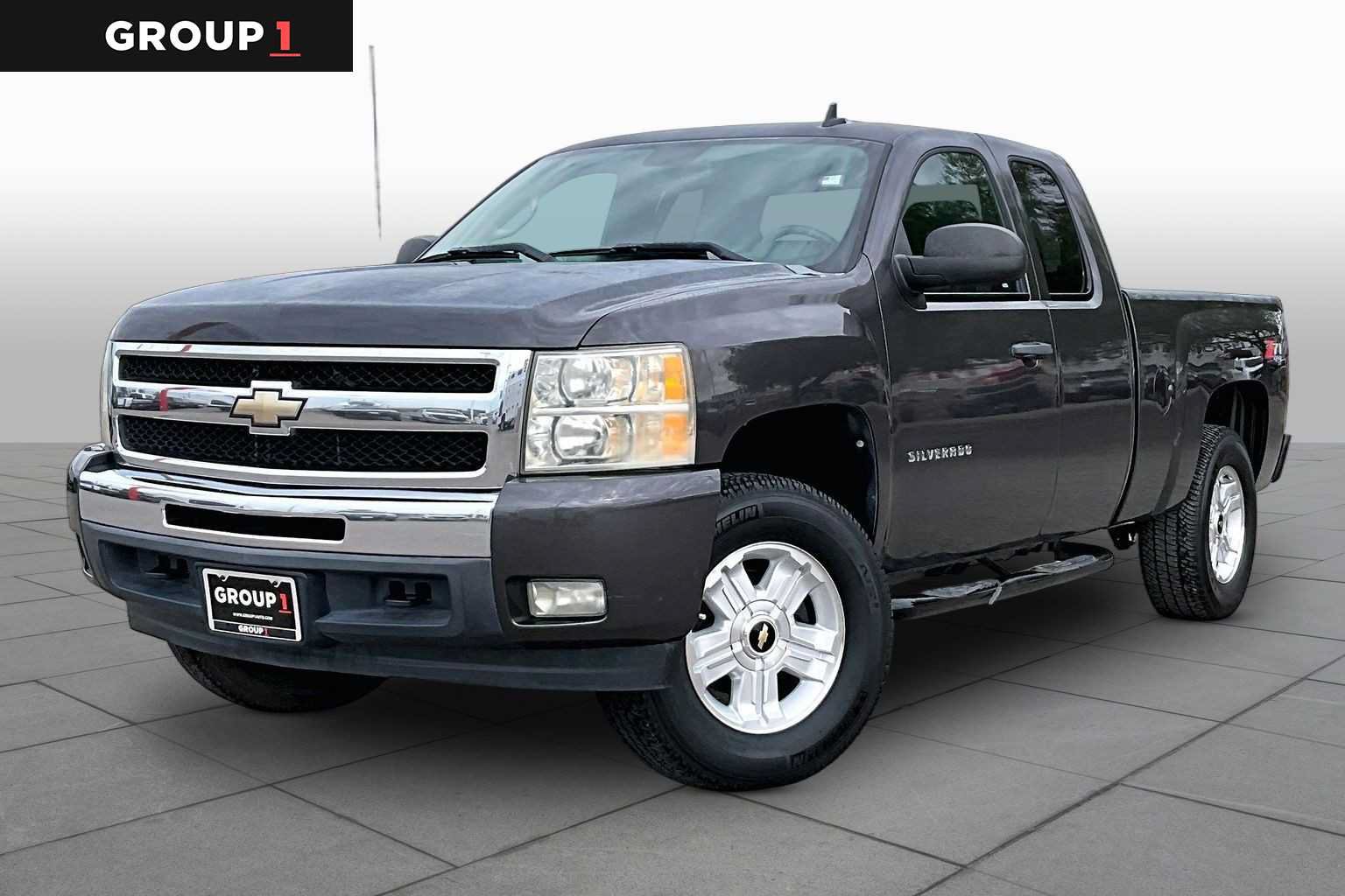 Used 2011 Chevrolet Silverado 1500 LT w/ All-Star Edition AWD/4WD image 1