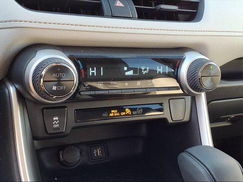 Certified 2025 Toyota RAV4 XLE image 19