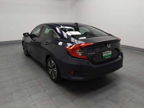 Used 2017 Honda Civic EX-T image 5