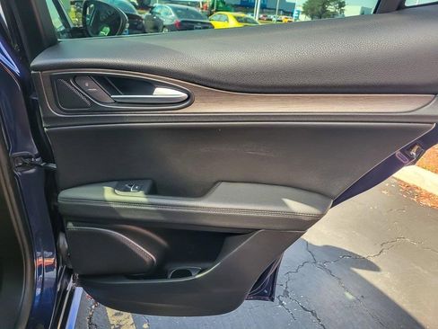 Used 2021 Alfa Romeo Stelvio Ti w/ Nero Edizione image 21