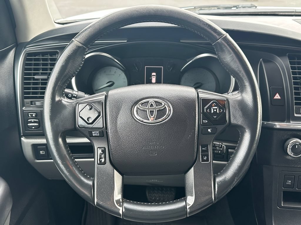 Used 2021 Toyota Sequoia SR5 w/ Premium Package AWD/4WD image 20