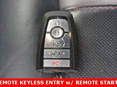 Certified 2022 Ford F350 Platinum image 28