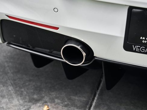 Used 2019 Ferrari 488 Spider RWD image 15
