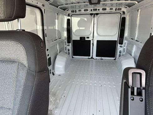 New 2026 RAM ProMaster 2500 w/ Convenience Group image 18