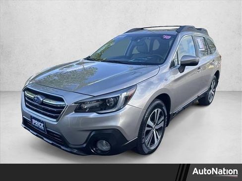 Used 2018 Subaru Outback 3.6R Limited AWD/4WD image 1