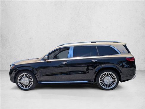 Used 2024 Mercedes-Benz Maybach GLS 600 4MATIC image 8