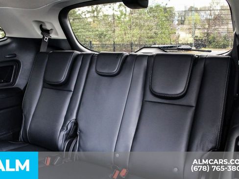 Used 2024 Subaru Ascent Touring image 18