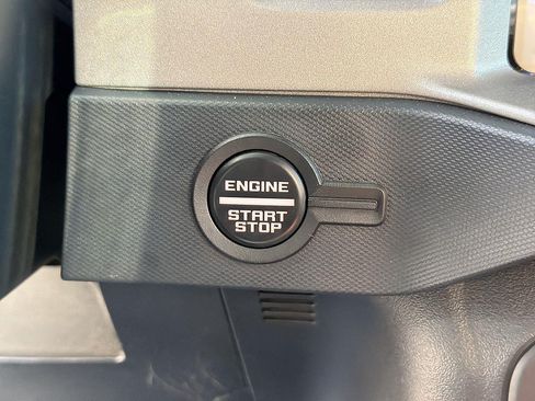 Used 2022 Ford Bronco Raptor AWD/4WD image 16
