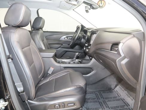 Used 2018 Chevrolet Traverse Premier w/ Redline Edition image 13