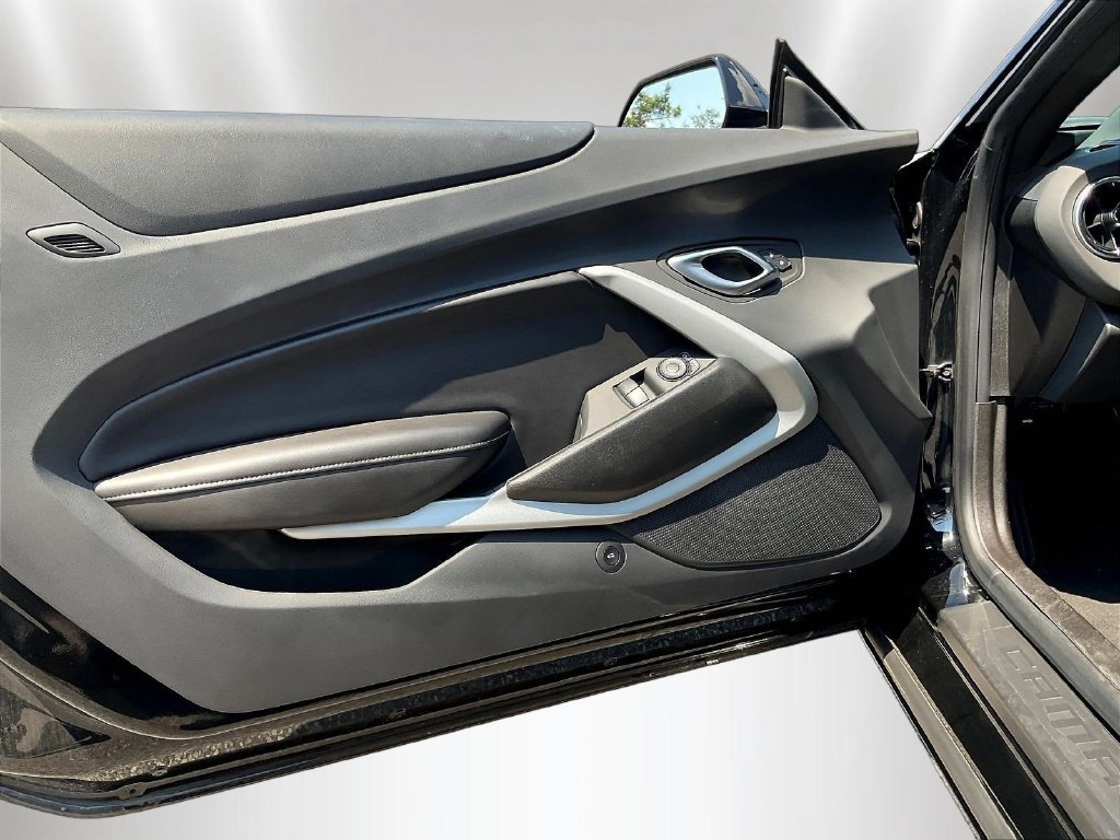Used 2022 Chevrolet Camaro LT RWD image 20