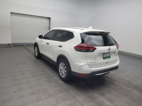 Used 2020 Nissan Rogue S FWD image 5