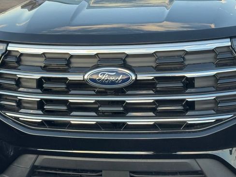 New 2026 Ford Explorer Active image 3