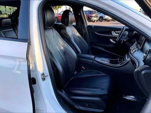 Used 2023 Mercedes-Benz E 350 Sedan image 28